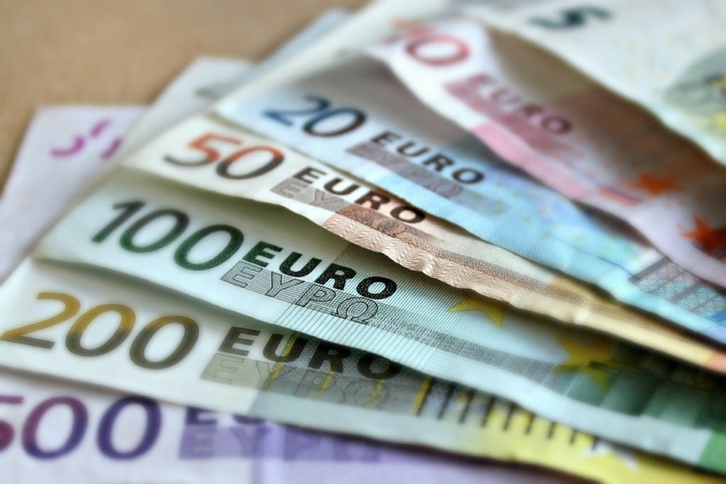 bank note, euro, bills